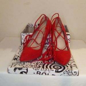 Red string up heels